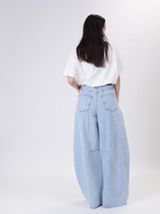 Louvre light wash jeans