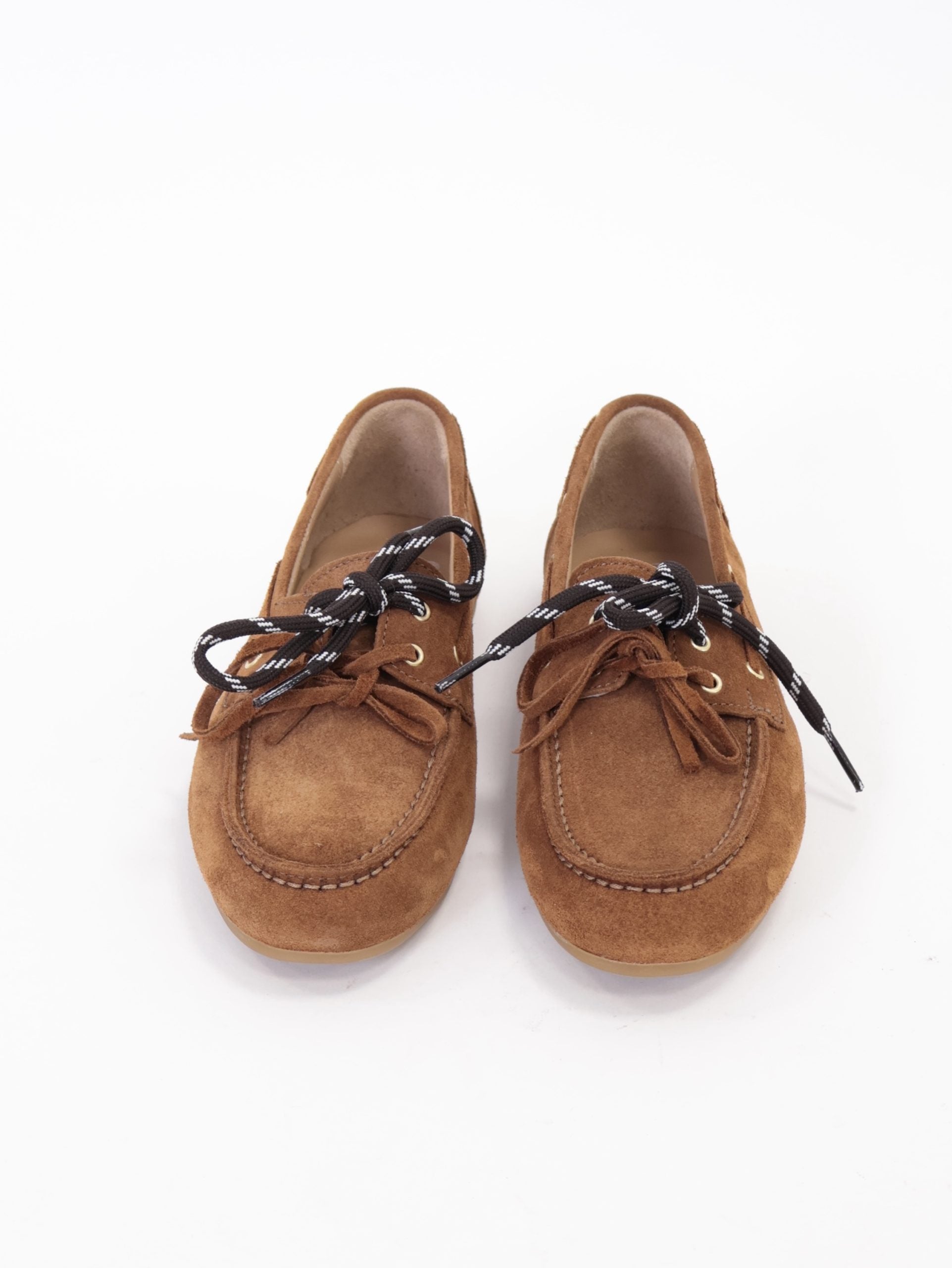 Flat sole leather boat loafer