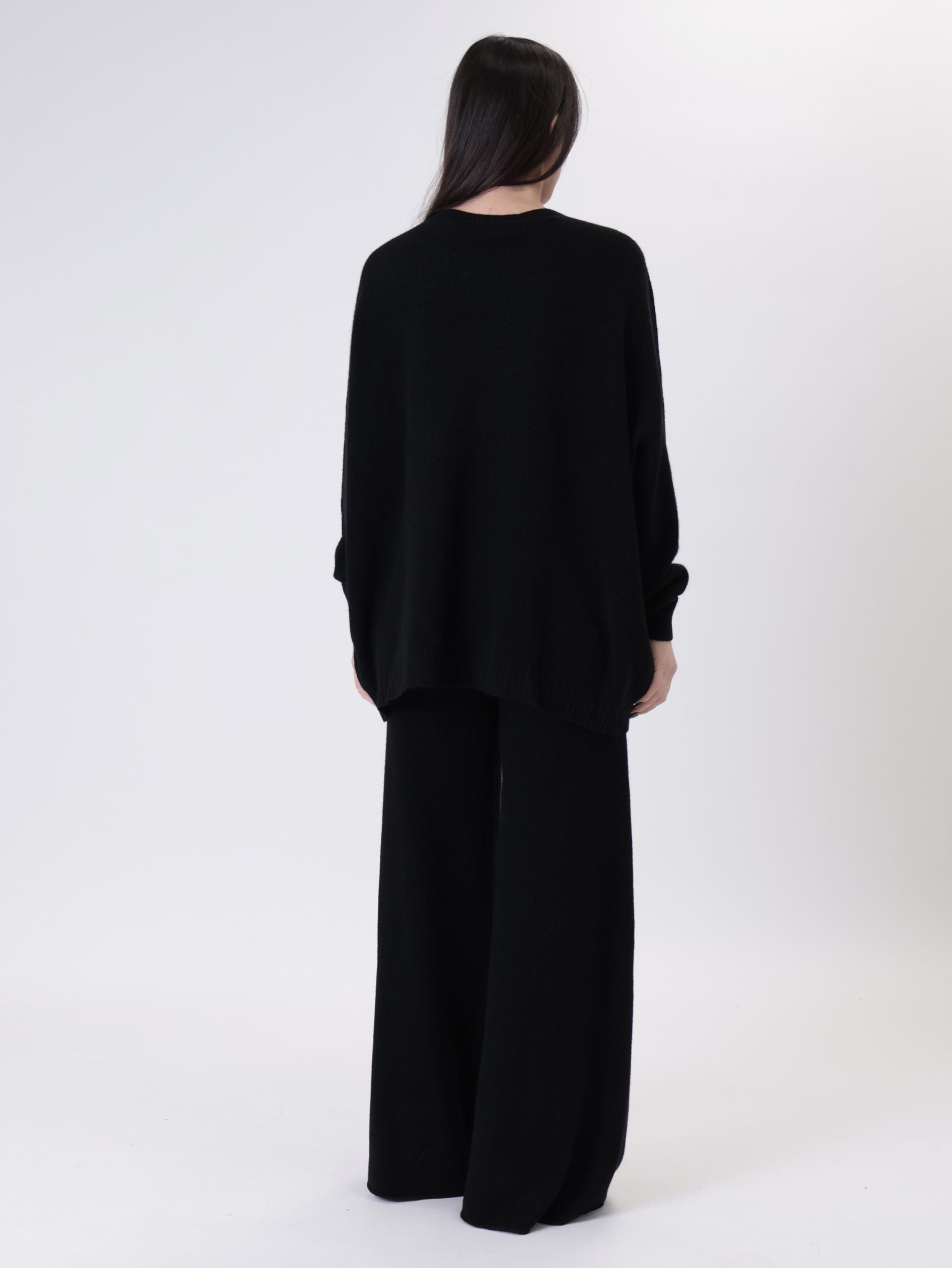 Completo girocollo nero