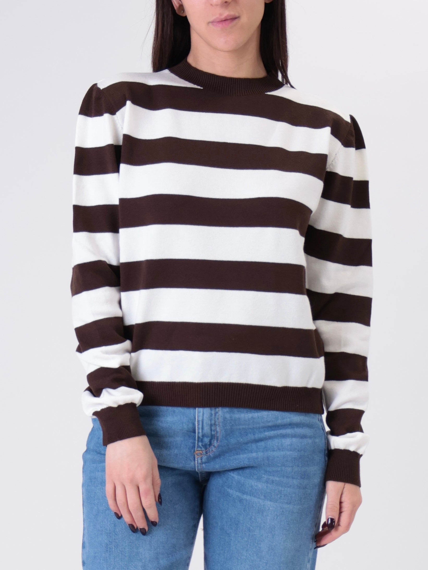 Brown/white striped necklace