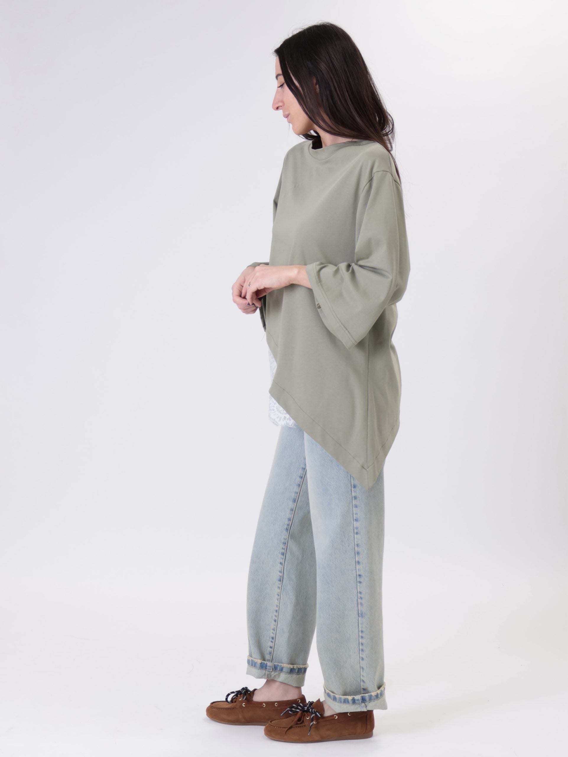 T-shirt over pizzo militare