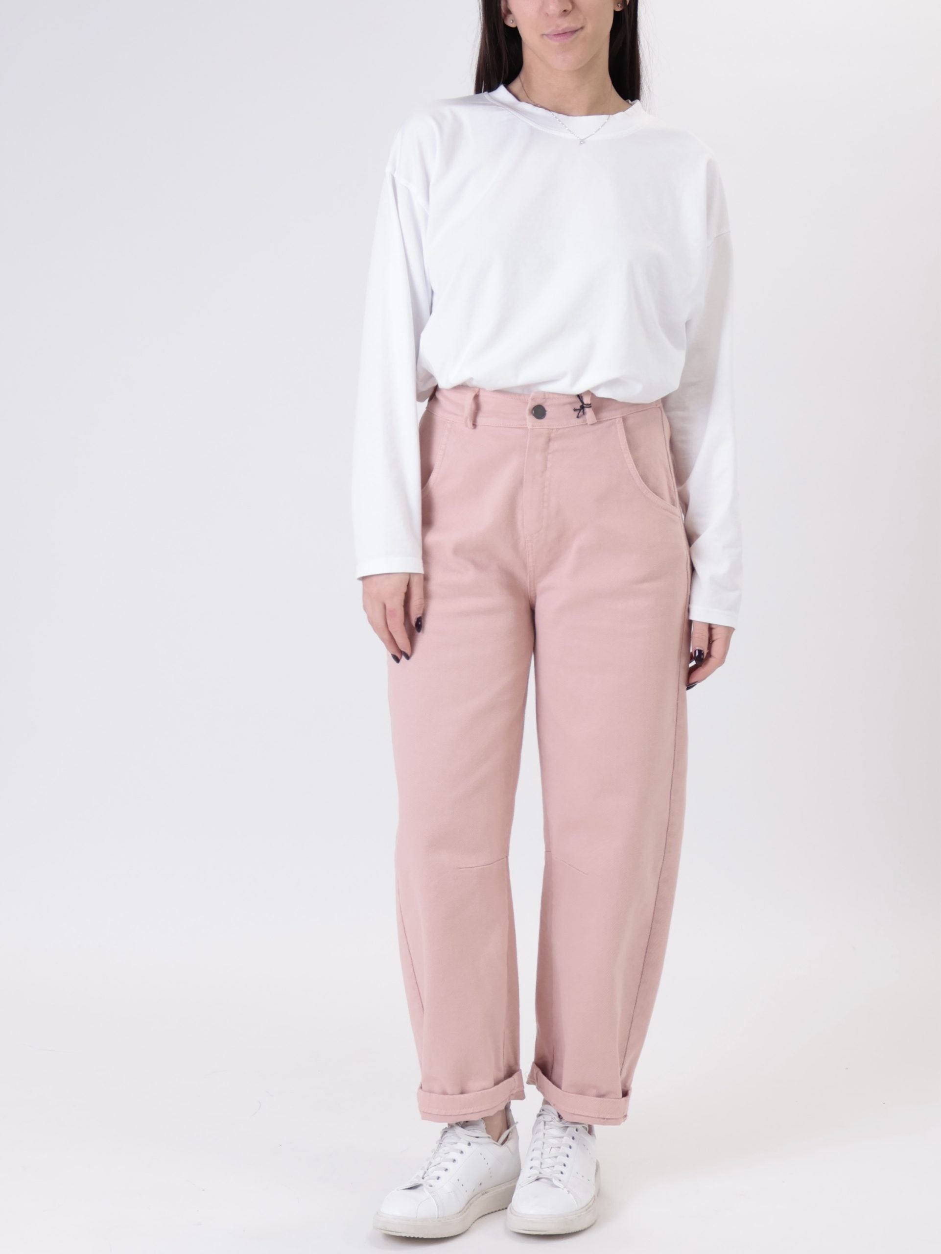 Egg-shaped trousers pink stitching