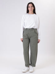Egg-shaped trousers with rosemary stitching