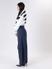 Frayed blue balloon jeans