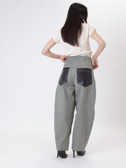 Pantalone tasche ecopelle salvia