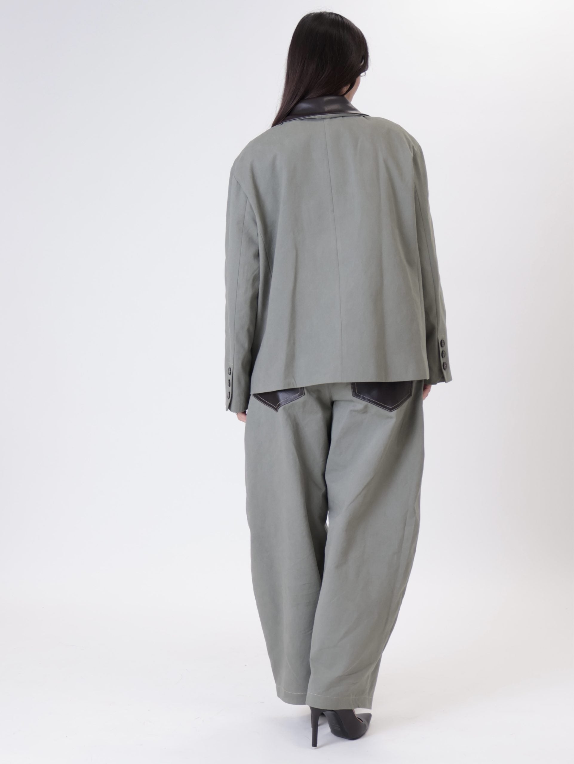 Pantalone tasche ecopelle salvia