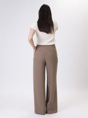 Tailored dark brown trousers