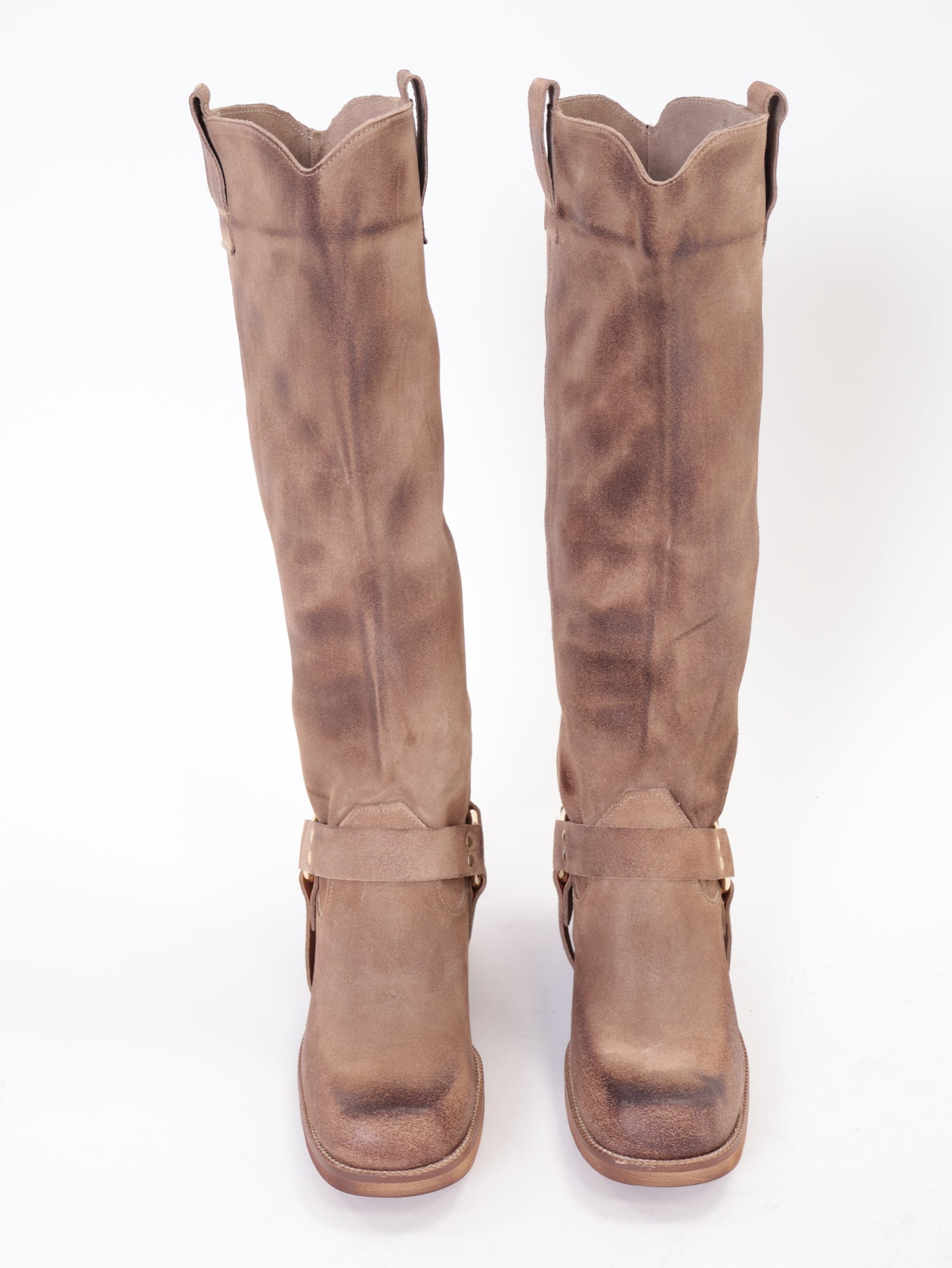 Taupe suede boot