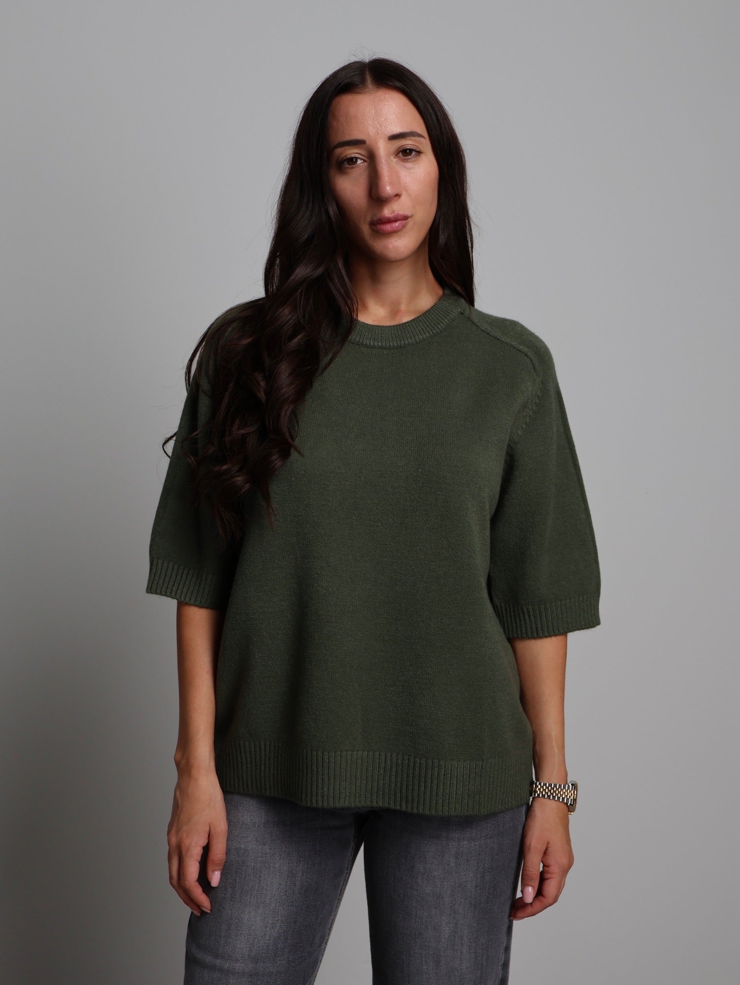 PULLOVER MEZZA MANICA Verde-militare VEVE VE425;PULLOVER MEZZA MANICA Verde-militare VEVE VE425 — foto 2;PULLOVER MEZZA MANICA Verde-militare VEVE VE425 — foto 3
