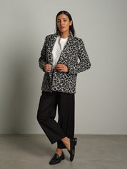 Giacca cappotto maculata Nero VEVE VE427;Giacca cappotto maculata Nero VEVE VE427 — foto 2;Giacca cappotto maculata Nero VEVE VE427 — foto 3;Giacca cappotto maculata Nero VEVE VE427 — foto 4;Giacca cappotto maculata Nero VEVE VE427 — foto 5;Giacca cappotto maculata Nero VEVE VE427 — foto 6