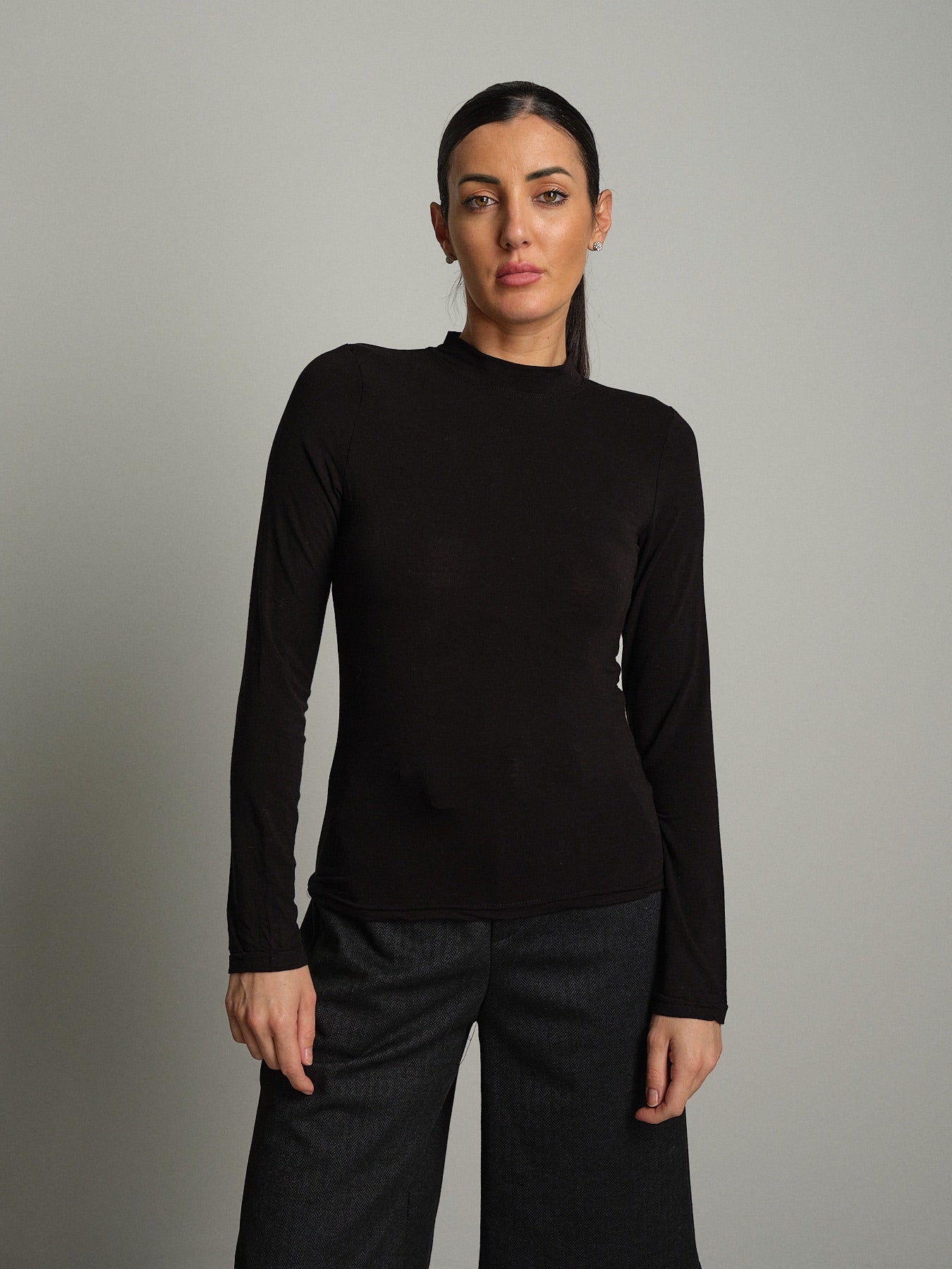 Maglia girocollo misto lana baseball Nero VEVE VE440;Maglia girocollo misto lana baseball Nero VEVE VE440 — foto 2;Maglia girocollo misto lana baseball Nero VEVE VE440 — foto 3