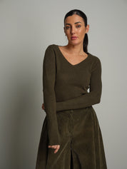 Pullover scollo V tondo Verde-militare Veve VE441;Pullover scollo V tondo Verde-militare Veve VE441 — foto 2;Pullover scollo V tondo Verde-militare Veve VE441 — foto 3