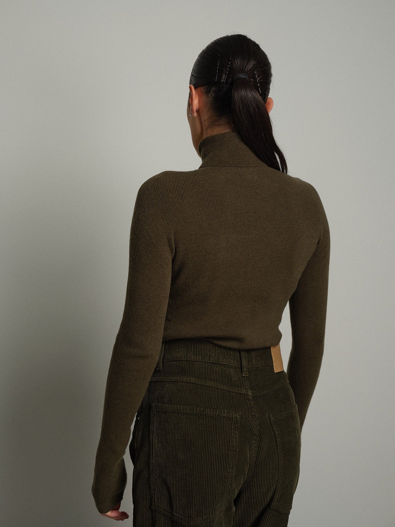 Dolcevita costina Verde-militare VEVE VE443;Dolcevita costina Verde-militare VEVE VE443 — foto 2;Dolcevita costina Verde-militare VEVE VE443 — foto 3;Dolcevita costina Verde-militare VEVE VE443 — foto 4