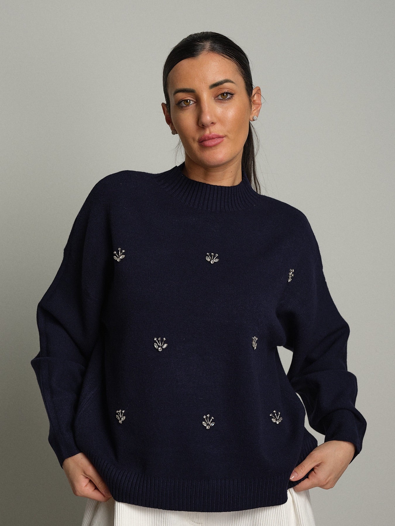 Pullover cabochon Blu-notte Veve VE444;Pullover cabochon Blu-notte Veve VE444 — foto 2;Pullover cabochon Blu-notte Veve VE444 — foto 3