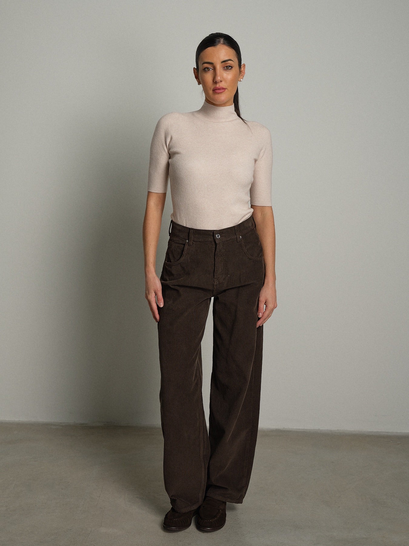 Pull collo cratere manica corta Beige VEVE VE448;Pull collo cratere manica corta Beige VEVE VE448 — foto 2;Pull collo cratere manica corta Beige VEVE VE448 — foto 3;Pull collo cratere manica corta Beige VEVE VE448 — foto 4;Pull collo cratere manica corta Beige VEVE VE448 — foto 5