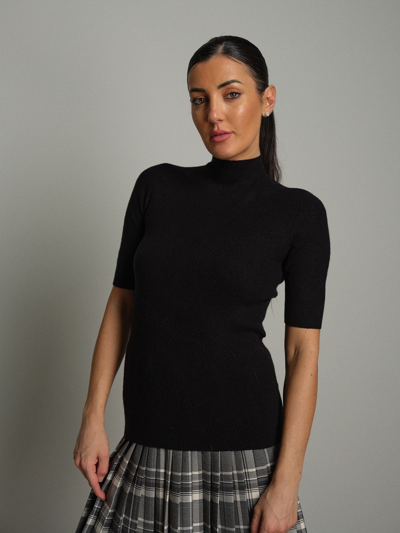 Pull collo cratere manica corta Nero VEVE VE448;Pull collo cratere manica corta Nero VEVE VE448 — foto 2;Pull collo cratere manica corta Nero VEVE VE448 — foto 3;Pull collo cratere manica corta Nero VEVE VE448 — foto 4;Pull collo cratere manica corta Nero VEVE VE448 — foto 5;Pull collo cratere manica corta Nero VEVE VE448 — foto 6