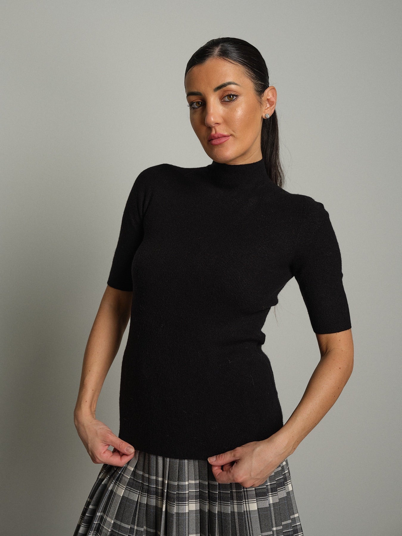 Pull collo cratere manica corta Nero VEVE VE448;Pull collo cratere manica corta Nero VEVE VE448 — foto 2;Pull collo cratere manica corta Nero VEVE VE448 — foto 3;Pull collo cratere manica corta Nero VEVE VE448 — foto 4;Pull collo cratere manica corta Nero VEVE VE448 — foto 5;Pull collo cratere manica corta Nero VEVE VE448 — foto 6