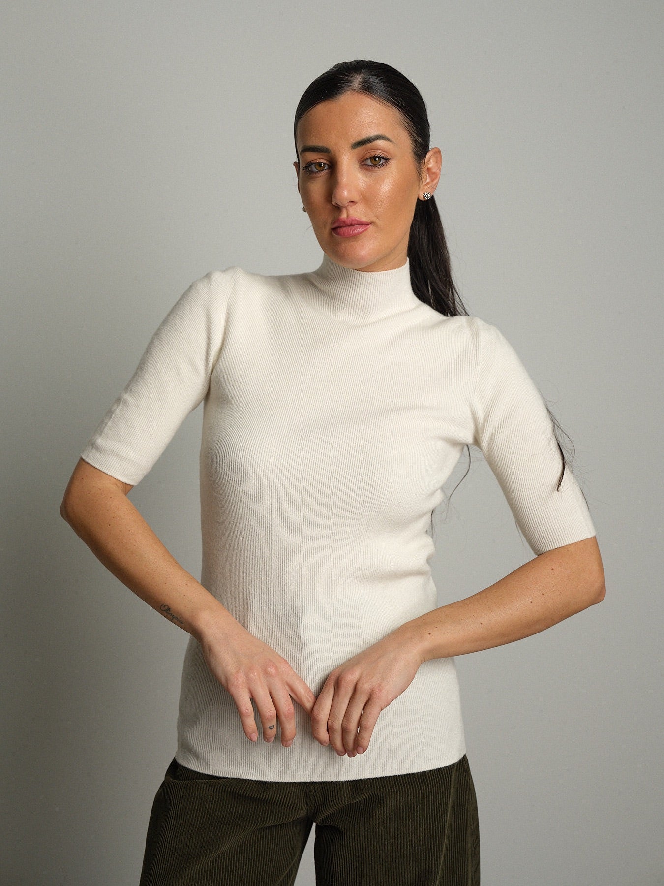 Pull collo cratere manica corta Panna VEVE VE448;Pull collo cratere manica corta Panna VEVE VE448 — foto 2;Pull collo cratere manica corta Panna VEVE VE448 — foto 3