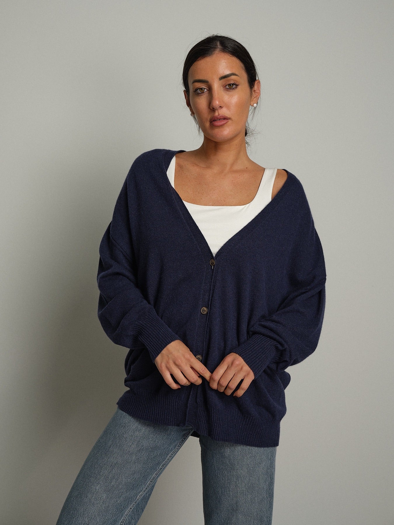 cardigan lungo scollo V Blu-notte Vicolo 2AC2028;cardigan lungo scollo V Blu-notte Vicolo 2AC2028 — foto 2;cardigan lungo scollo V Blu-notte Vicolo 2AC2028 — foto 3