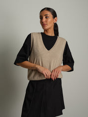 Gilet scollo V misto lana Beige Vicolo 2AC2162;Gilet scollo V misto lana Beige Vicolo 2AC2162 — foto 2;Gilet scollo V misto lana Beige Vicolo 2AC2162 — foto 3;Gilet scollo V misto lana Beige Vicolo 2AC2162 — foto 4