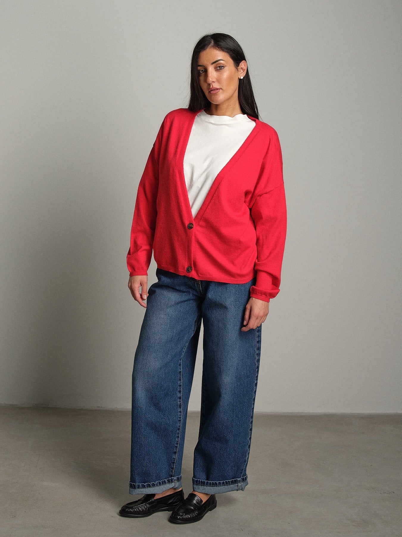 Cardigan due bottoni Rosso Vicolo 2AC2172;Cardigan due bottoni Rosso Vicolo 2AC2172 — foto 2;Cardigan due bottoni Rosso Vicolo 2AC2172 — foto 3