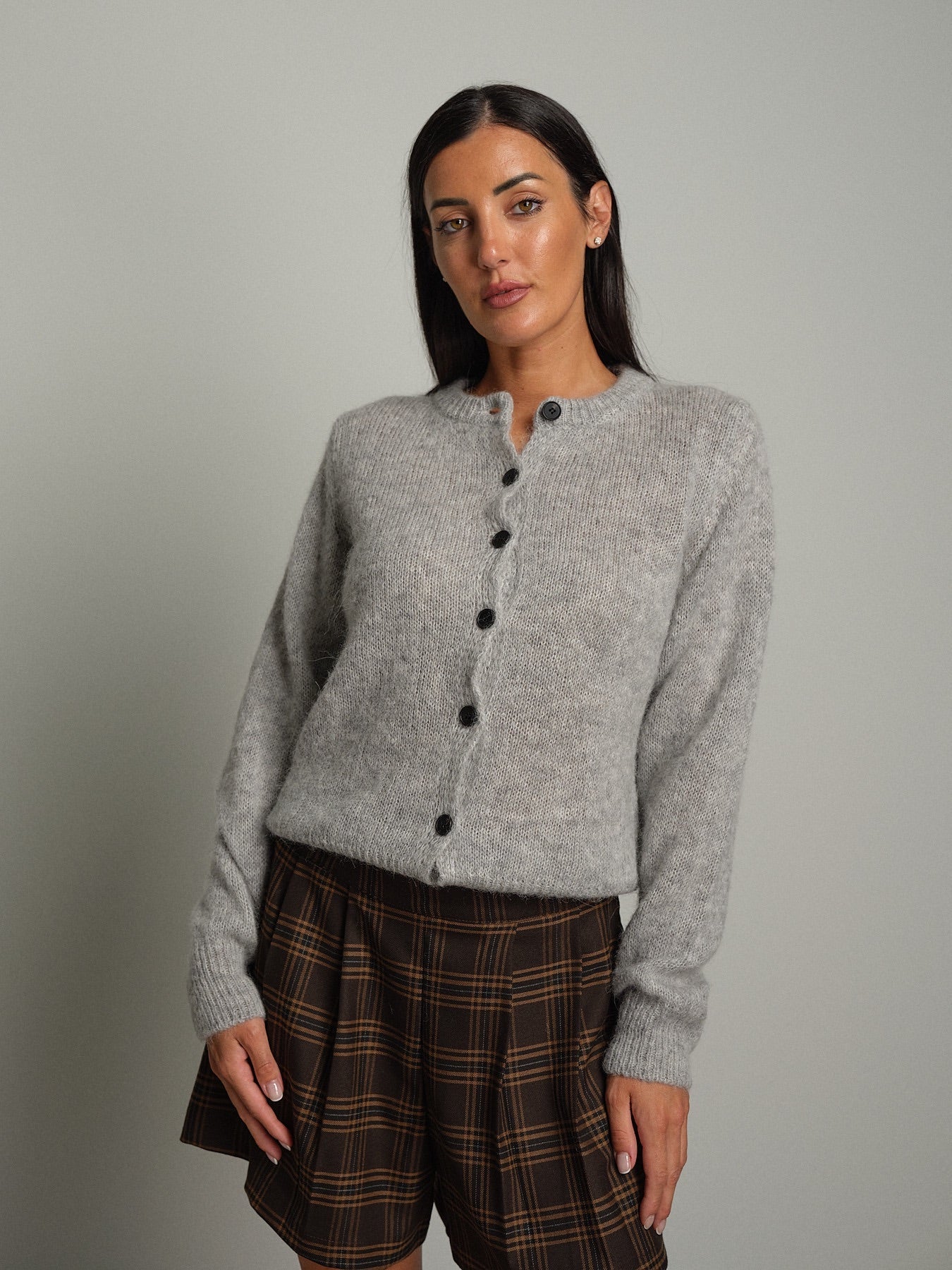 Cardigan bottoni Grigio-perla Vicolo 5AC5014;Cardigan bottoni Grigio-perla Vicolo 5AC5014 — foto 2;Cardigan bottoni Grigio-perla Vicolo 5AC5014 — foto 3