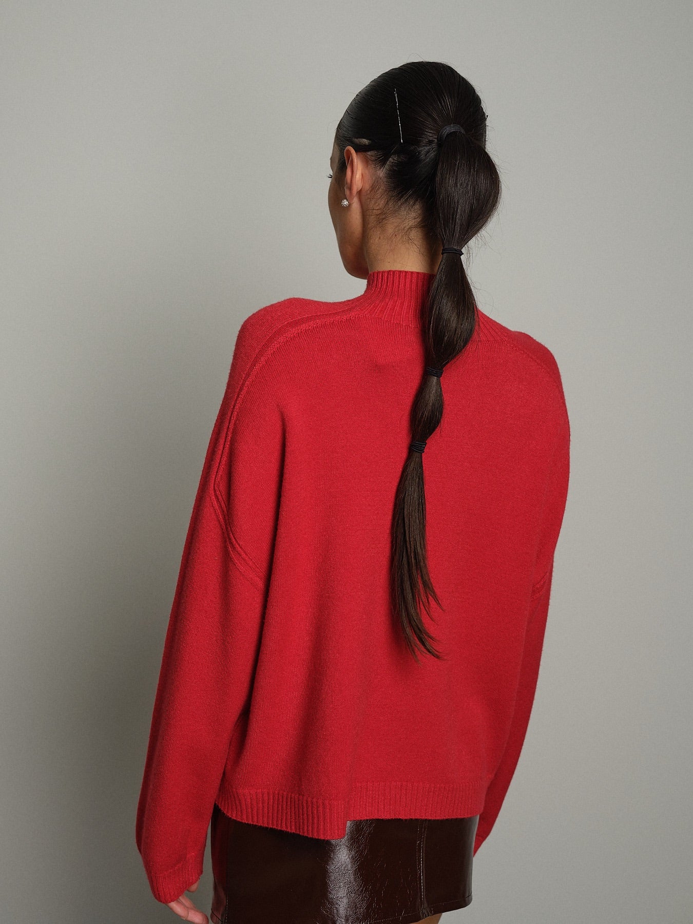 Pullover collo cratere cuciture Rosso Vicolo 7AC7053;Pullover collo cratere cuciture Rosso Vicolo 7AC7053 — foto 2;Pullover collo cratere cuciture Rosso Vicolo 7AC7053 — foto 3;Pullover collo cratere cuciture Rosso Vicolo 7AC7053 — foto 4;Pullover collo cratere cuciture Rosso Vicolo 7AC7053 — foto 5