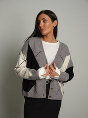 Cardigan rombi lana Grigio Vicolo 7AC7057;Cardigan rombi lana Grigio Vicolo 7AC7057 — foto 2;Cardigan rombi lana Grigio Vicolo 7AC7057 — foto 3;Cardigan rombi lana Grigio Vicolo 7AC7057 — foto 4;Cardigan rombi lana Grigio Vicolo 7AC7057 — foto 5