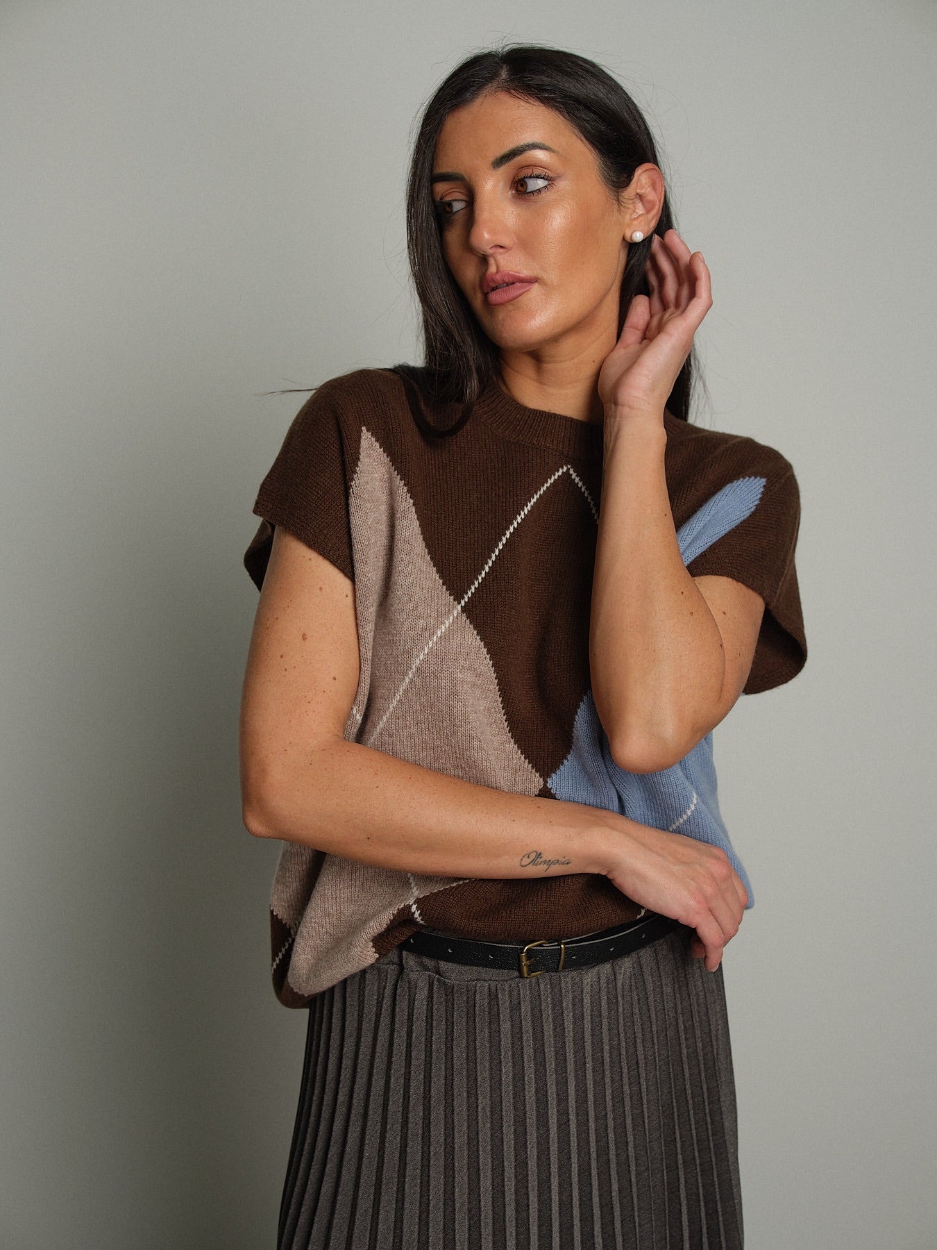 Gilet rombi lana Moro Vicolo 7AC7058;Gilet rombi lana Moro Vicolo 7AC7058 — foto 2;Gilet rombi lana Moro Vicolo 7AC7058 — foto 3;Gilet rombi lana Moro Vicolo 7AC7058 — foto 4;Gilet rombi lana Moro Vicolo 7AC7058 — foto 5