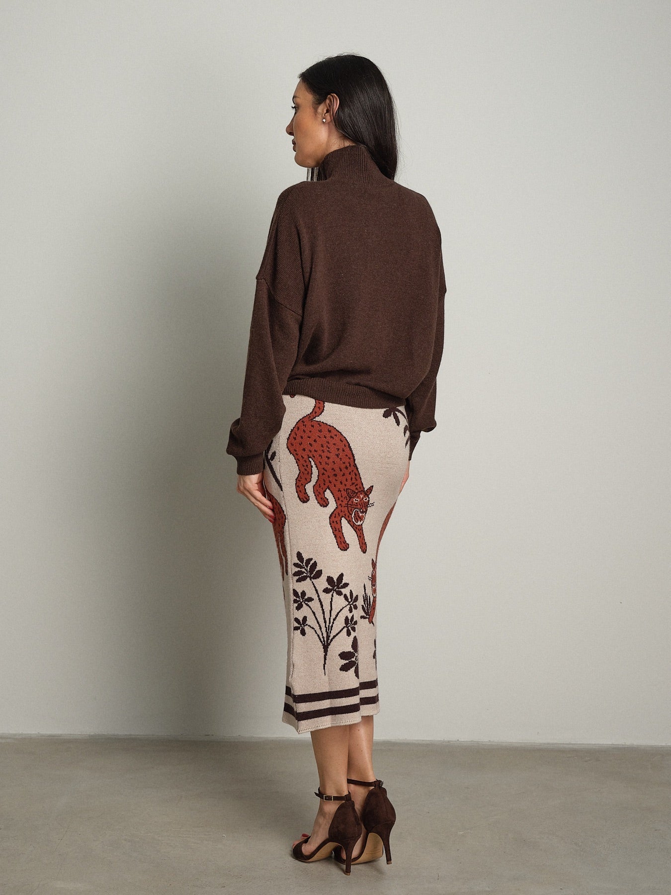 Gonna in maglia tigre Crema Vicolo 7AC7158;Gonna in maglia tigre Crema Vicolo 7AC7158 — foto 2;Gonna in maglia tigre Crema Vicolo 7AC7158 — foto 3;Gonna in maglia tigre Crema Vicolo 7AC7158 — foto 4;Gonna in maglia tigre Crema Vicolo 7AC7158 — foto 5;Gonna in maglia tigre Crema Vicolo 7AC7158 — foto 6;Gonna in maglia tigre Crema Vicolo 7AC7158 — foto 7