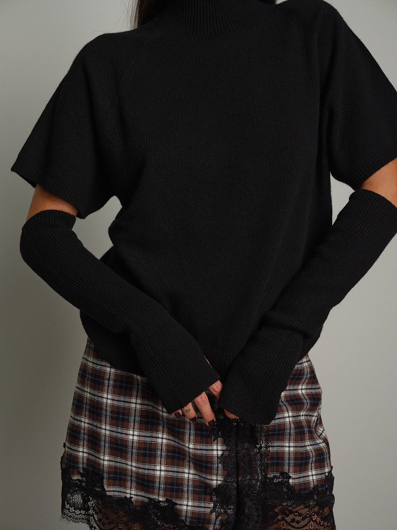 Pullover manicotto Nero Vicolo 7AC7190;Pullover manicotto Nero Vicolo 7AC7190 — foto 2;Pullover manicotto Nero Vicolo 7AC7190 — foto 3;Pullover manicotto Nero Vicolo 7AC7190 — foto 4;Pullover manicotto Nero Vicolo 7AC7190 — foto 5