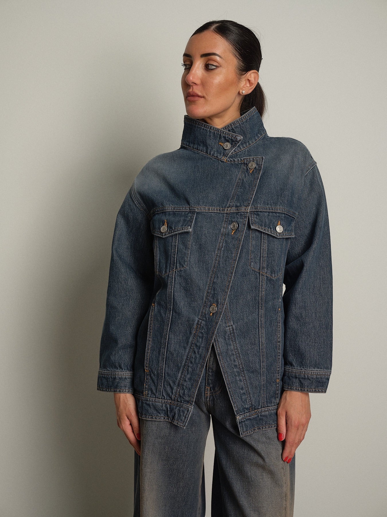 giacca Willa Denim vicolo DAC5109;giacca Willa Denim vicolo DAC5109 — foto 2;giacca Willa Denim vicolo DAC5109 — foto 3;giacca Willa Denim vicolo DAC5109 — foto 4;giacca Willa Denim vicolo DAC5109 — foto 5;giacca Willa Denim vicolo DAC5109 — foto 6;giacca Willa Denim vicolo DAC5109 — foto 7;giacca Willa Denim vicolo DAC5109 — foto 8;giacca Willa Denim vicolo DAC5109 — foto 9;giacca Willa Denim vicolo DAC5109 — foto 10;giacca Willa Denim vicolo DAC5109 — foto 11