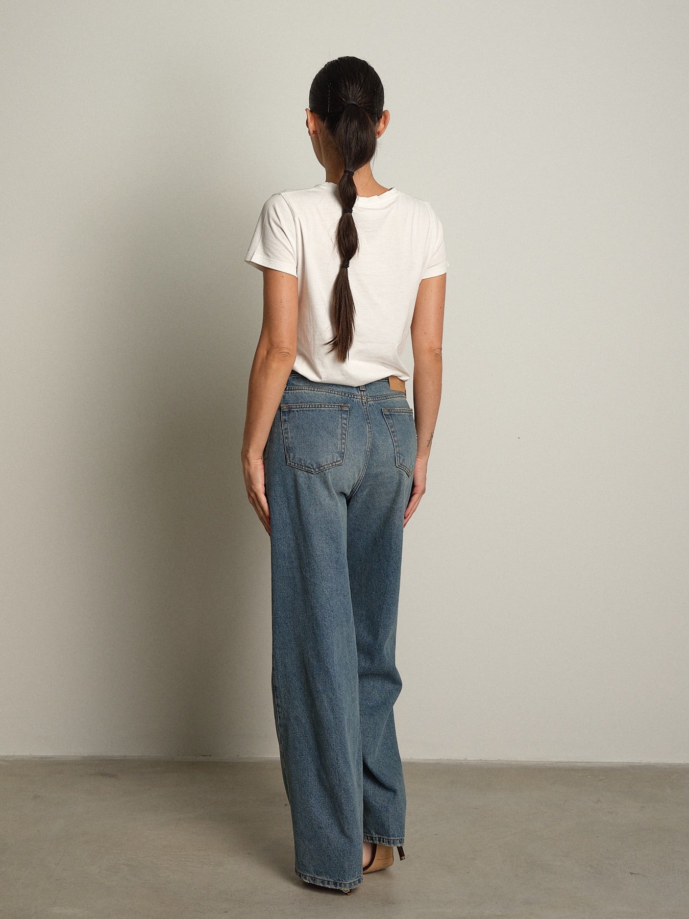 jeans xenobia lavaggio medio Denim vicolo DAC5165;jeans xenobia lavaggio medio Denim vicolo DAC5165 — foto 2;jeans xenobia lavaggio medio Denim vicolo DAC5165 — foto 3;jeans xenobia lavaggio medio Denim vicolo DAC5165 — foto 4;jeans xenobia lavaggio medio Denim vicolo DAC5165 — foto 5;jeans xenobia lavaggio medio Denim vicolo DAC5165 — foto 6