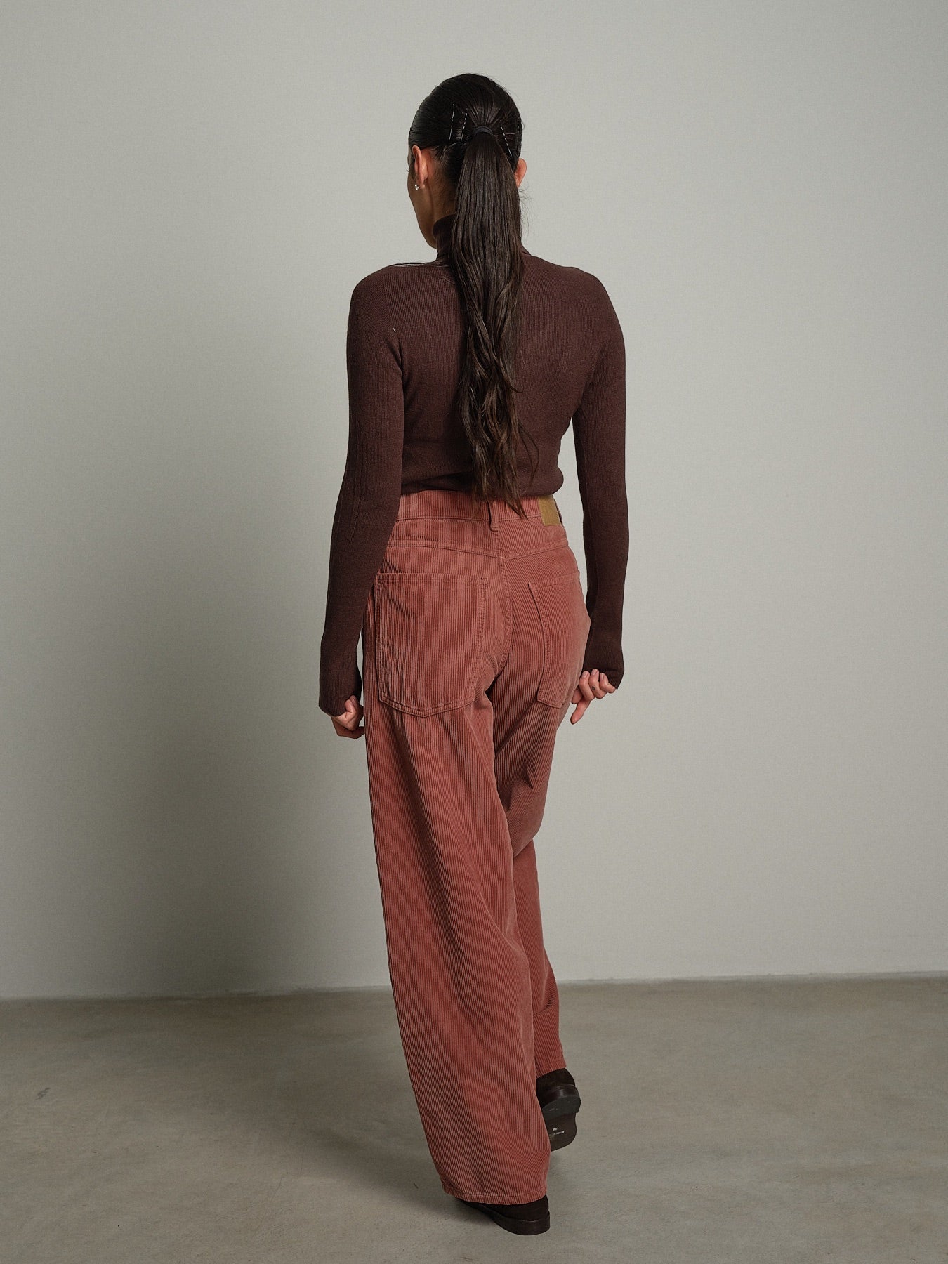 Pantalone mia rocciatore Rosa-antico Vicolo DAC5303;Pantalone mia rocciatore Rosa-antico Vicolo DAC5303 — foto 2;Pantalone mia rocciatore Rosa-antico Vicolo DAC5303 — foto 3;Pantalone mia rocciatore Rosa-antico Vicolo DAC5303 — foto 4