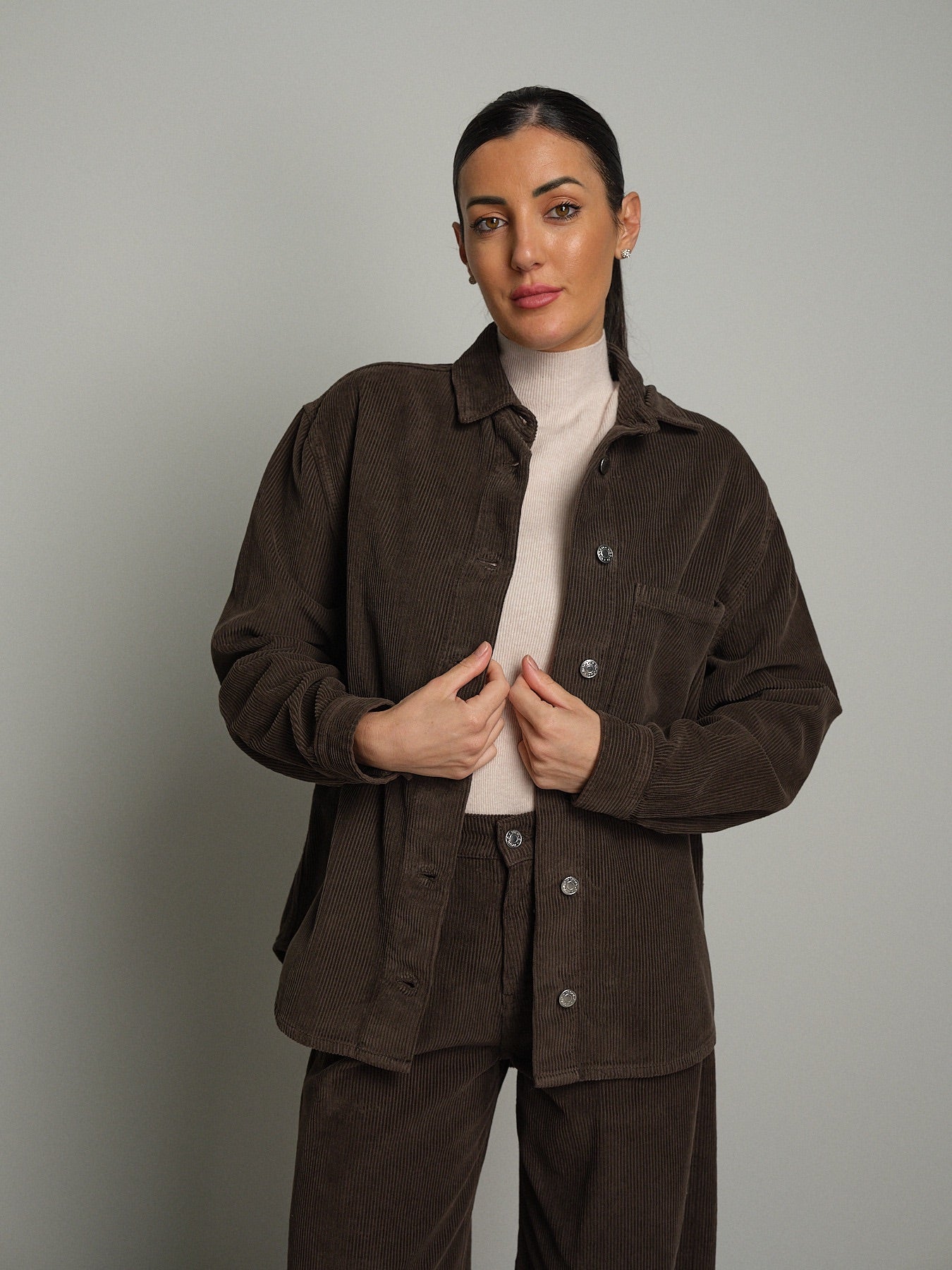 Camicia Clotilde rocciatore Moro Vicolo DAC5306;Camicia Clotilde rocciatore Moro Vicolo DAC5306 — foto 2;Camicia Clotilde rocciatore Moro Vicolo DAC5306 — foto 3;Camicia Clotilde rocciatore Moro Vicolo DAC5306 — foto 4;Camicia Clotilde rocciatore Moro Vicolo DAC5306 — foto 5