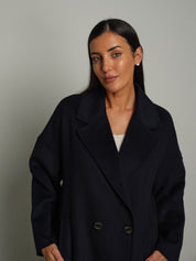 Cappotto doppio petto Blu-notte Vicolo TAC0003;Cappotto doppio petto Blu-notte Vicolo TAC0003 — foto 2;Cappotto doppio petto Blu-notte Vicolo TAC0003 — foto 3;Cappotto doppio petto Blu-notte Vicolo TAC0003 — foto 4;Cappotto doppio petto Blu-notte Vicolo TAC0003 — foto 5;Cappotto doppio petto Blu-notte Vicolo TAC0003 — foto 6;Cappotto doppio petto Blu-notte Vicolo TAC0003 — foto 7