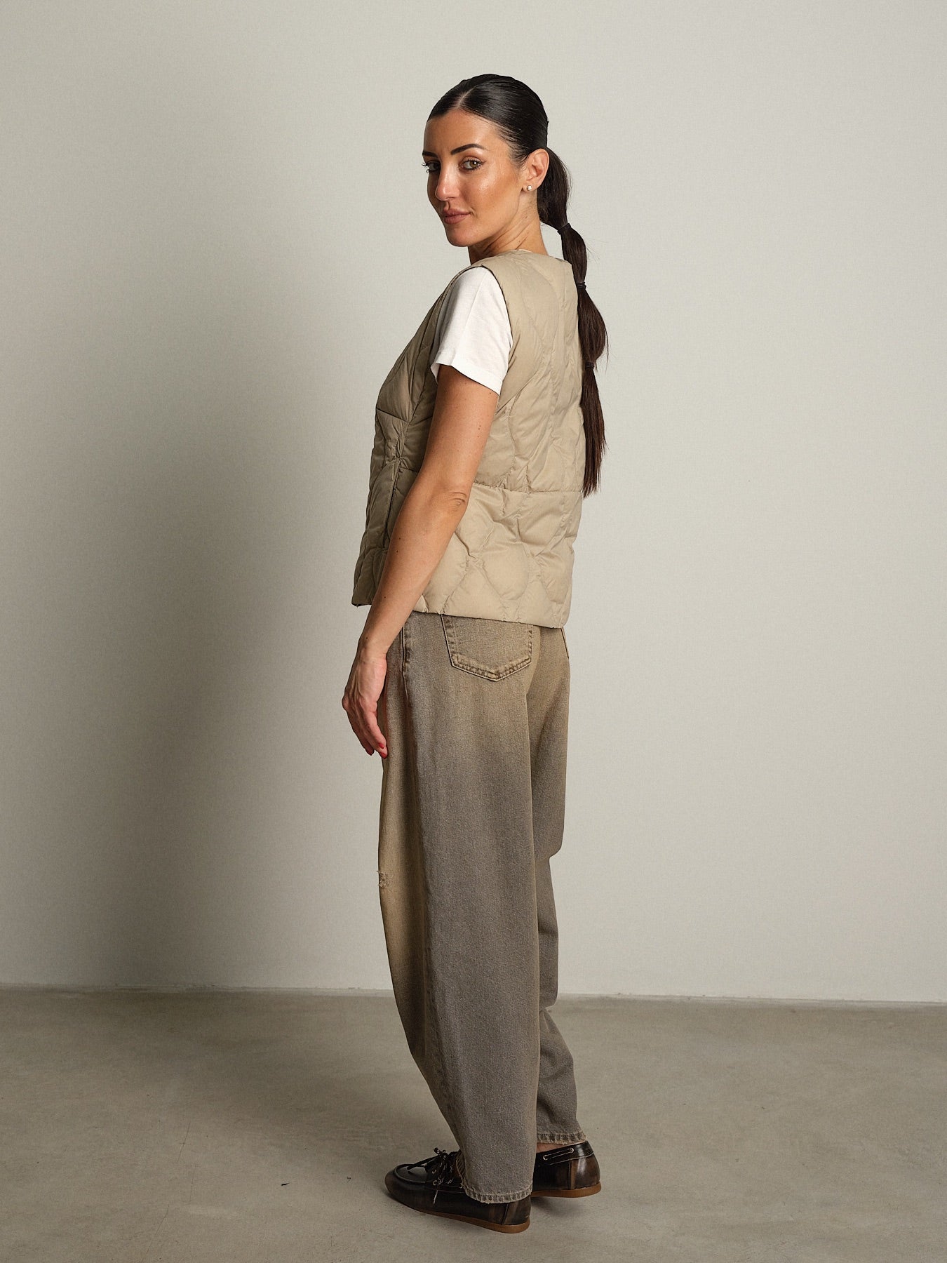 Gilet piumino Beige Vicolo TAC0042;Gilet piumino Beige Vicolo TAC0042 — foto 2;Gilet piumino Beige Vicolo TAC0042 — foto 3;Gilet piumino Beige Vicolo TAC0042 — foto 4;Gilet piumino Beige Vicolo TAC0042 — foto 5;Gilet piumino Beige Vicolo TAC0042 — foto 6