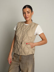 Gilet piumino Beige Vicolo TAC0042;Gilet piumino Beige Vicolo TAC0042 — foto 2;Gilet piumino Beige Vicolo TAC0042 — foto 3;Gilet piumino Beige Vicolo TAC0042 — foto 4;Gilet piumino Beige Vicolo TAC0042 — foto 5;Gilet piumino Beige Vicolo TAC0042 — foto 6