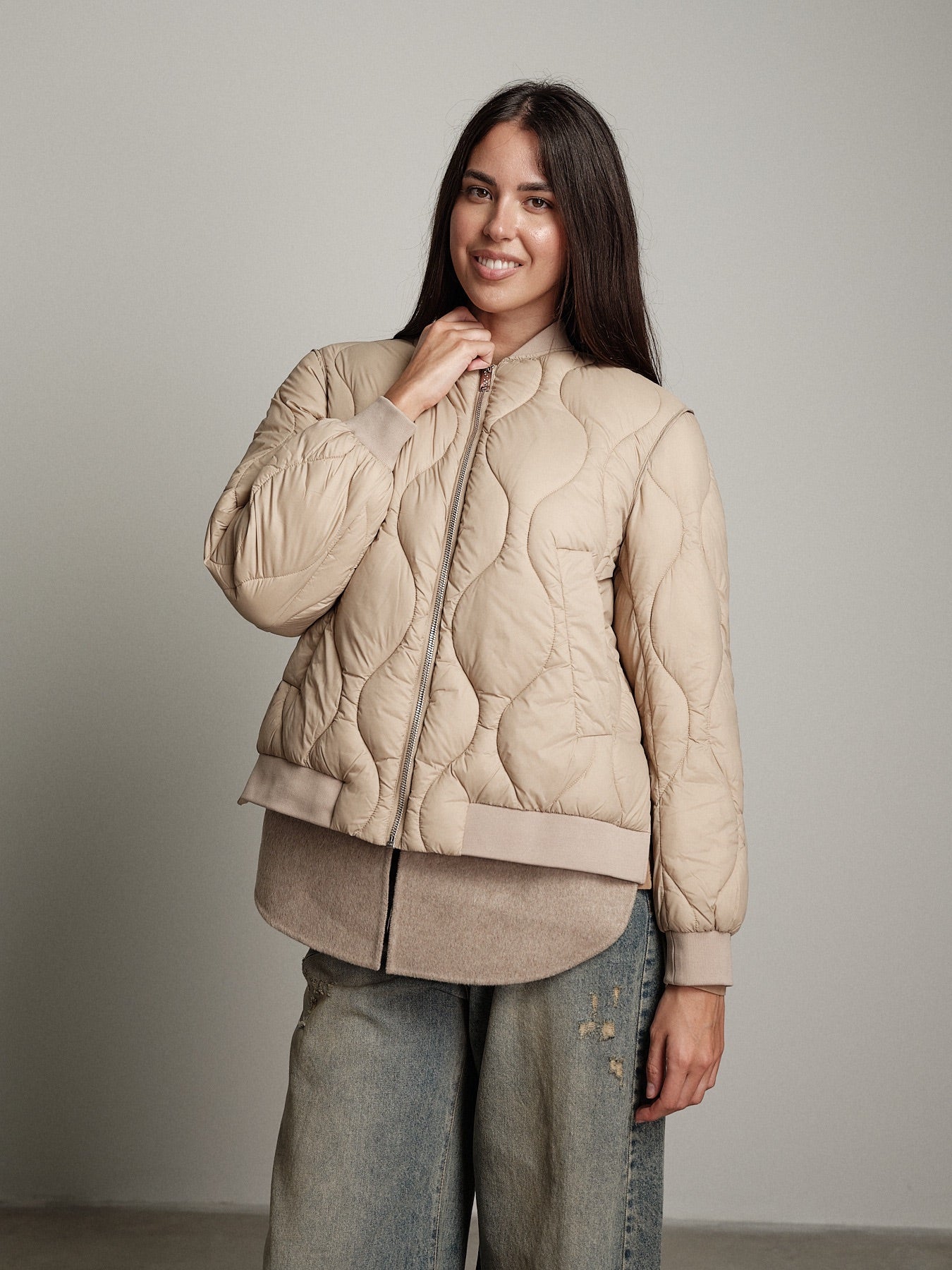Piumino con orlo lana Beige Vicolo TAC0049;Piumino con orlo lana Beige Vicolo TAC0049 — foto 2;Piumino con orlo lana Beige Vicolo TAC0049 — foto 3;Piumino con orlo lana Beige Vicolo TAC0049 — foto 4;Piumino con orlo lana Beige Vicolo TAC0049 — foto 5;Piumino con orlo lana Beige Vicolo TAC0049 — foto 6;Piumino con orlo lana Beige Vicolo TAC0049 — foto 7;Piumino con orlo lana Beige Vicolo TAC0049 — foto 8