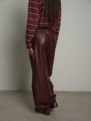 pantalone jogger ecopelle Bordeaux Vicolo TAC0307;pantalone jogger ecopelle Bordeaux Vicolo TAC0307 — foto 2;pantalone jogger ecopelle Bordeaux Vicolo TAC0307 — foto 3;pantalone jogger ecopelle Bordeaux Vicolo TAC0307 — foto 4;pantalone jogger ecopelle Bordeaux Vicolo TAC0307 — foto 5