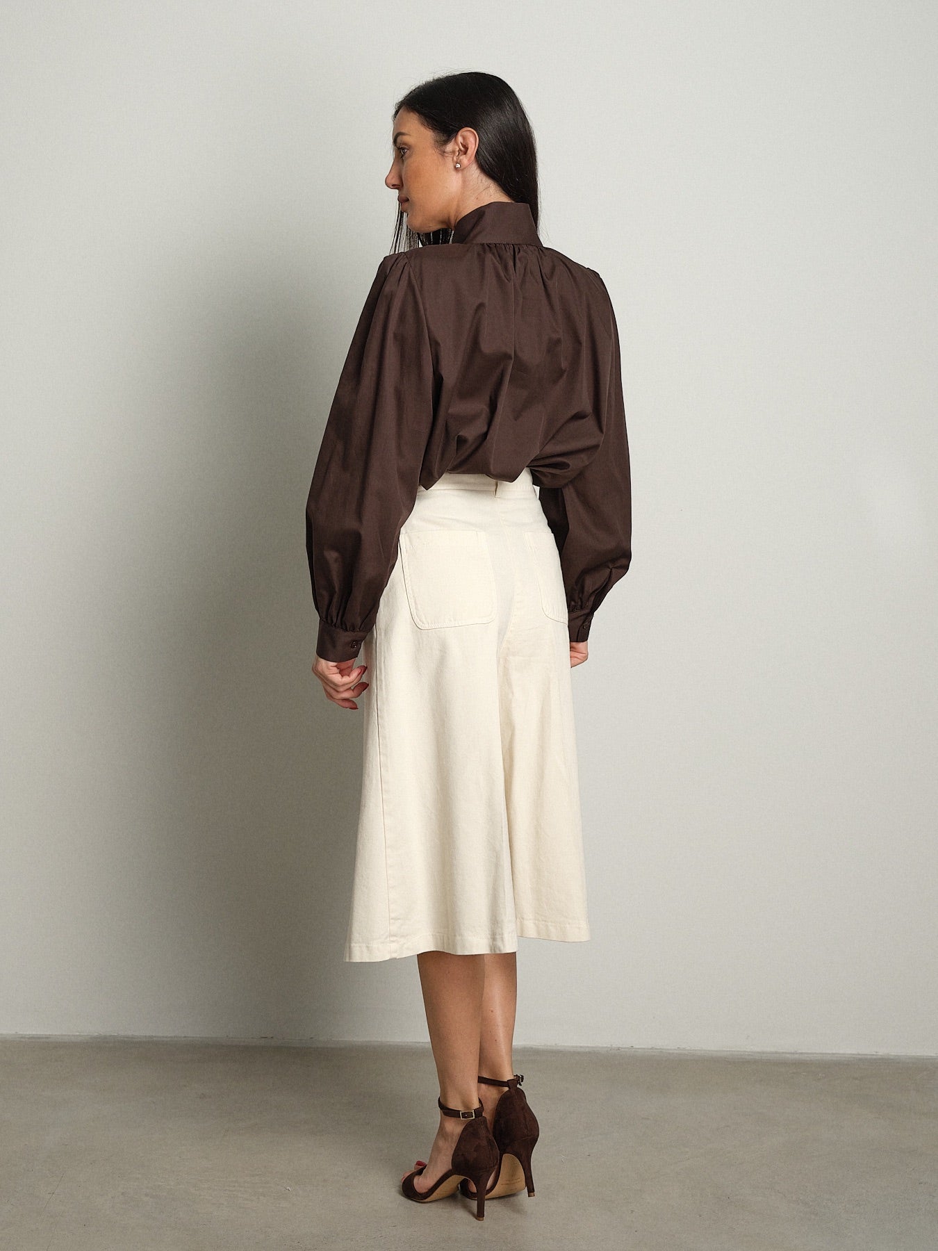 Camicia collo alto bottoni Moka Vicolo TAC0553;Camicia collo alto bottoni Moka Vicolo TAC0553 — foto 2;Camicia collo alto bottoni Moka Vicolo TAC0553 — foto 3;Camicia collo alto bottoni Moka Vicolo TAC0553 — foto 4;Camicia collo alto bottoni Moka Vicolo TAC0553 — foto 5;Camicia collo alto bottoni Moka Vicolo TAC0553 — foto 6