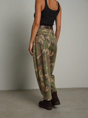 Pantalone balloon mimetico Verde-militare Vicolo TAC1134;Pantalone balloon mimetico Verde-militare Vicolo TAC1134 — foto 2;Pantalone balloon mimetico Verde-militare Vicolo TAC1134 — foto 3;Pantalone balloon mimetico Verde-militare Vicolo TAC1134 — foto 4;Pantalone balloon mimetico Verde-militare Vicolo TAC1134 — foto 5