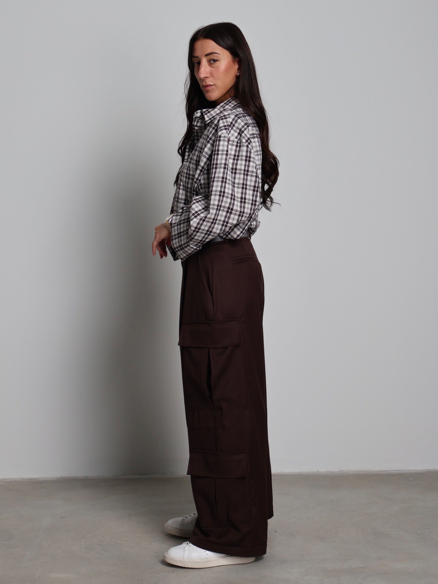 Pantalone cargo viscosa Moka Vicolo TAC1218;Pantalone cargo viscosa Moka Vicolo TAC1218 — foto 2;Pantalone cargo viscosa Moka Vicolo TAC1218 — foto 3;Pantalone cargo viscosa Moka Vicolo TAC1218 — foto 4;Pantalone cargo viscosa Moka Vicolo TAC1218 — foto 5
