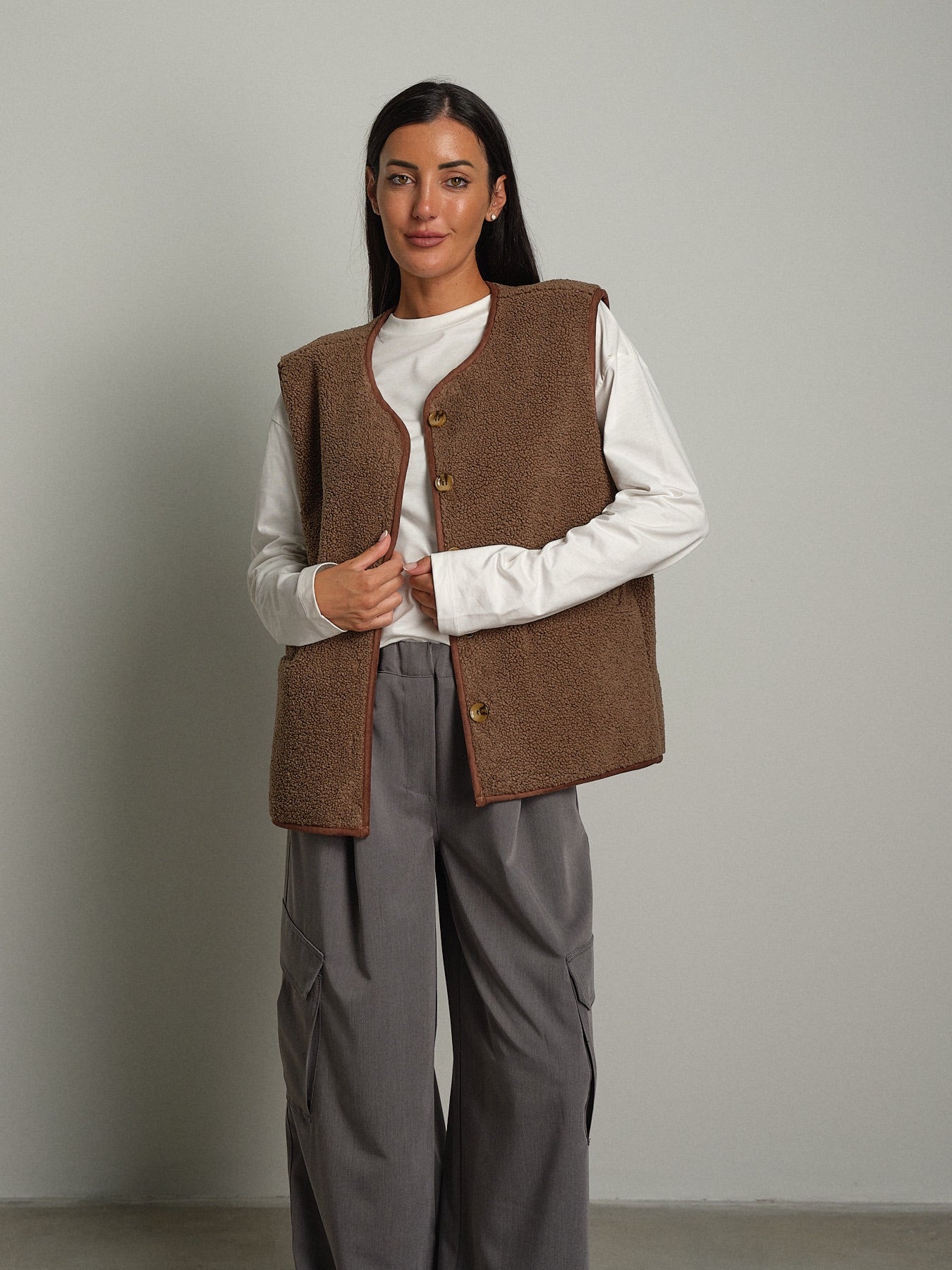 Gilet teddy Moro Vicolo TAC1287;Gilet teddy Moro Vicolo TAC1287 — foto 2;Gilet teddy Moro Vicolo TAC1287 — foto 3;Gilet teddy Moro Vicolo TAC1287 — foto 4;Gilet teddy Moro Vicolo TAC1287 — foto 5;Gilet teddy Moro Vicolo TAC1287 — foto 6