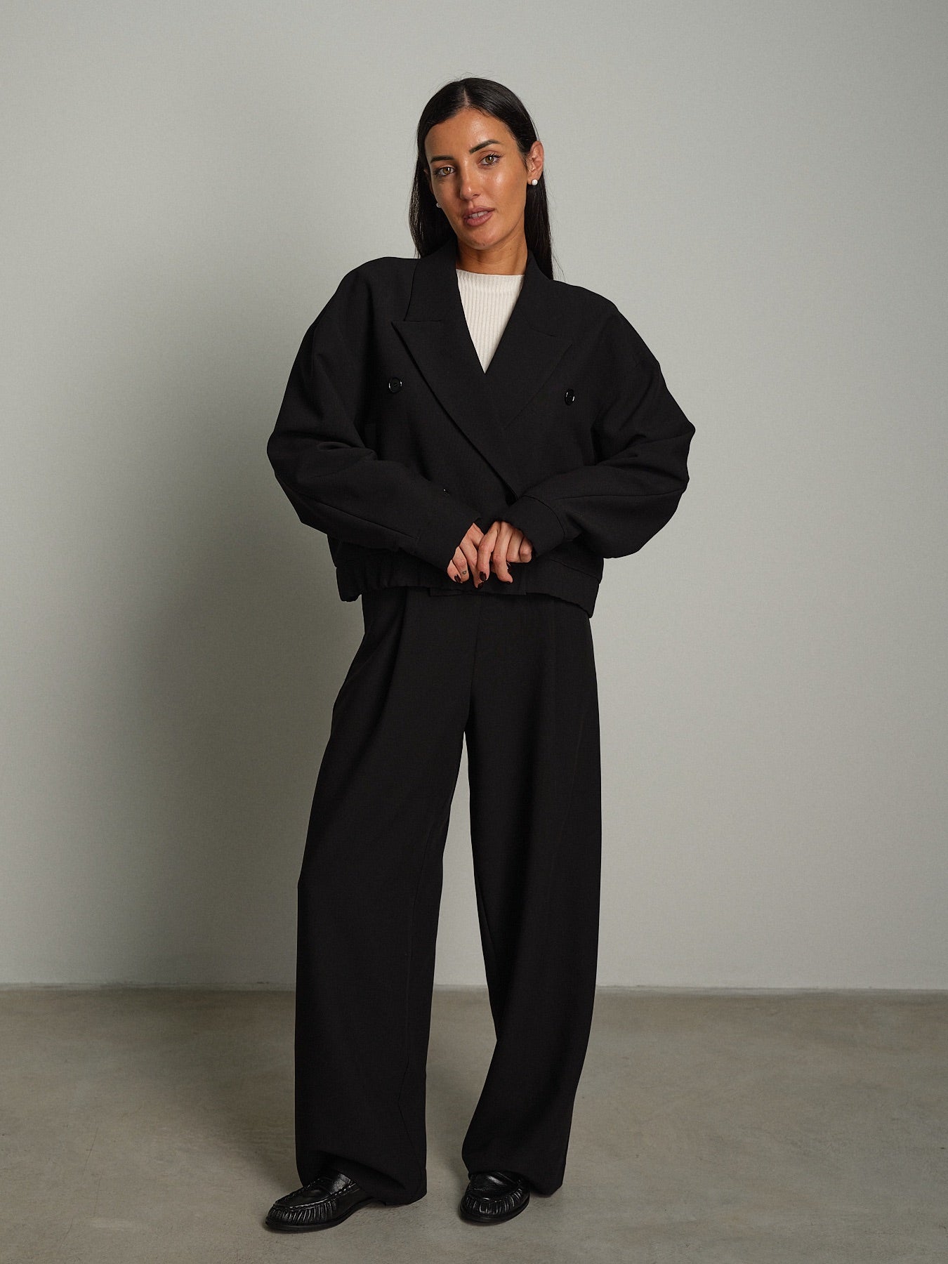Pantalone palazzo gioia Nero Vicolo TAC1383;Pantalone palazzo gioia Nero Vicolo TAC1383 — foto 2;Pantalone palazzo gioia Nero Vicolo TAC1383 — foto 3;Pantalone palazzo gioia Nero Vicolo TAC1383 — foto 4