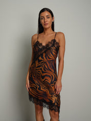Abito lingerie pizzo Bruciato Vicolo TAC1469;Abito lingerie pizzo Bruciato Vicolo TAC1469 — foto 2;Abito lingerie pizzo Bruciato Vicolo TAC1469 — foto 3;Abito lingerie pizzo Bruciato Vicolo TAC1469 — foto 4;Abito lingerie pizzo Bruciato Vicolo TAC1469 — foto 5;Abito lingerie pizzo Bruciato Vicolo TAC1469 — foto 6;Abito lingerie pizzo Bruciato Vicolo TAC1469 — foto 7