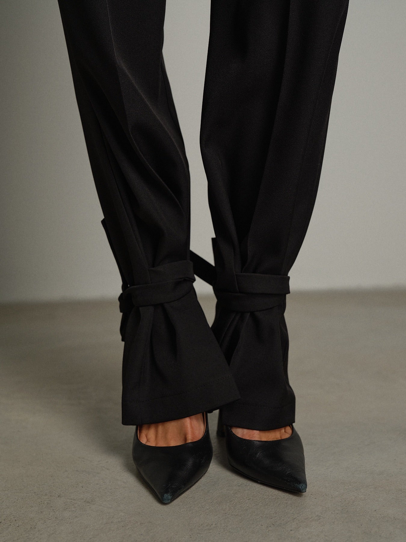 Pantalone laccio fondo Nero Vicolo TAC1515;Pantalone laccio fondo Nero Vicolo TAC1515 — foto 2;Pantalone laccio fondo Nero Vicolo TAC1515 — foto 3;Pantalone laccio fondo Nero Vicolo TAC1515 — foto 4;Pantalone laccio fondo Nero Vicolo TAC1515 — foto 5;Pantalone laccio fondo Nero Vicolo TAC1515 — foto 6;Pantalone laccio fondo Nero Vicolo TAC1515 — foto 7