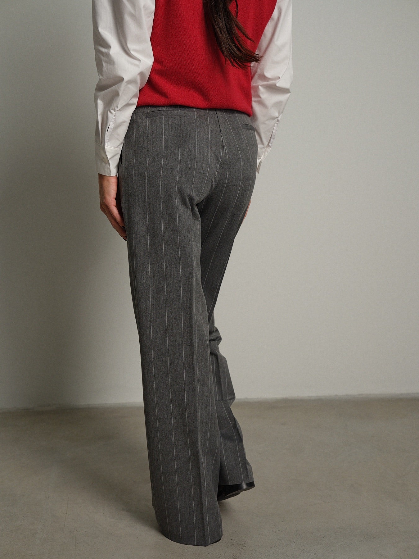 Pantalone palazzo gessato Grigio Vicolo TAC1530;Pantalone palazzo gessato Grigio Vicolo TAC1530 — foto 2;Pantalone palazzo gessato Grigio Vicolo TAC1530 — foto 3;Pantalone palazzo gessato Grigio Vicolo TAC1530 — foto 4