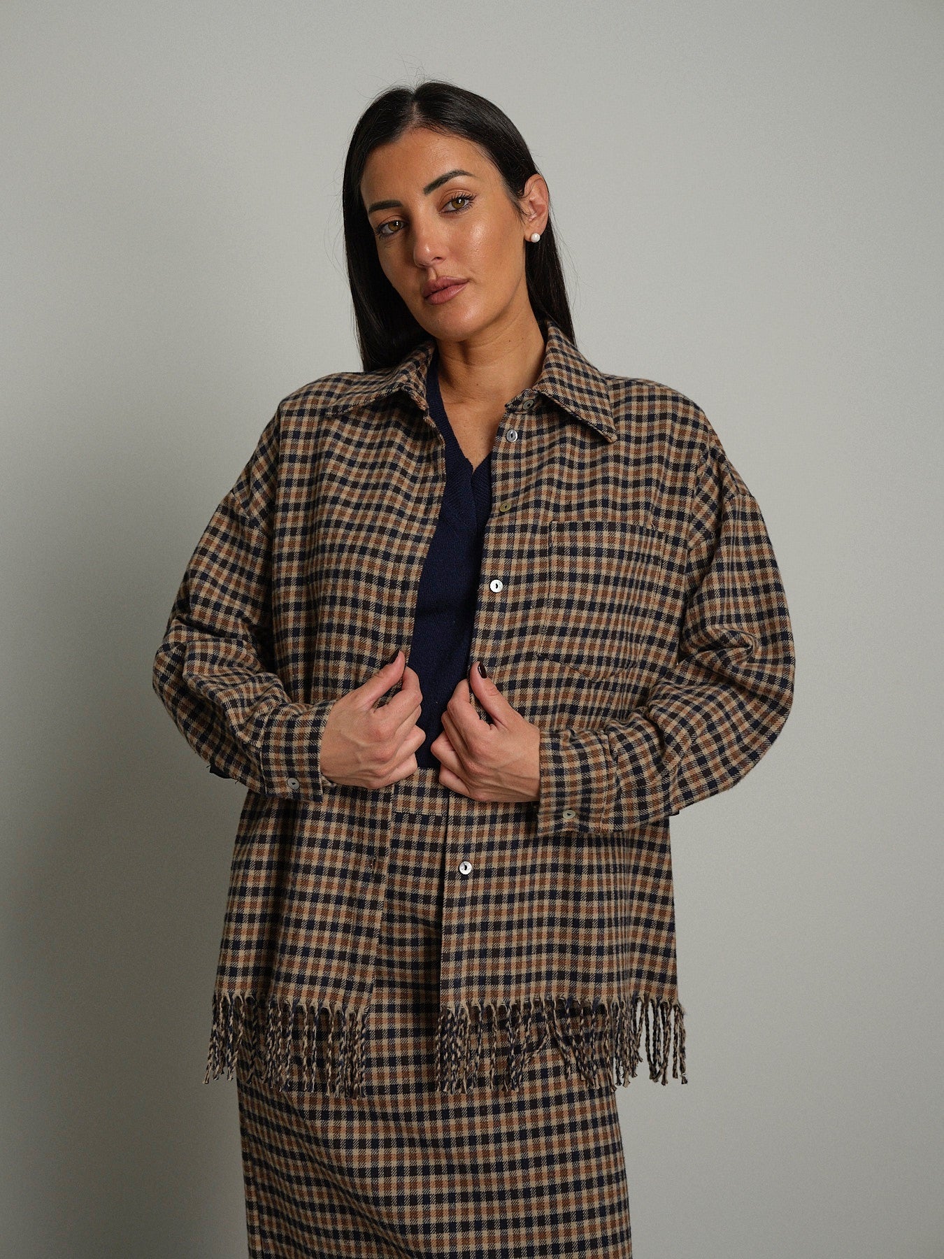 Camicia quadro frange Cammello Vicolo TAC1622;Camicia quadro frange Cammello Vicolo TAC1622 — foto 2;Camicia quadro frange Cammello Vicolo TAC1622 — foto 3;Camicia quadro frange Cammello Vicolo TAC1622 — foto 4;Camicia quadro frange Cammello Vicolo TAC1622 — foto 5