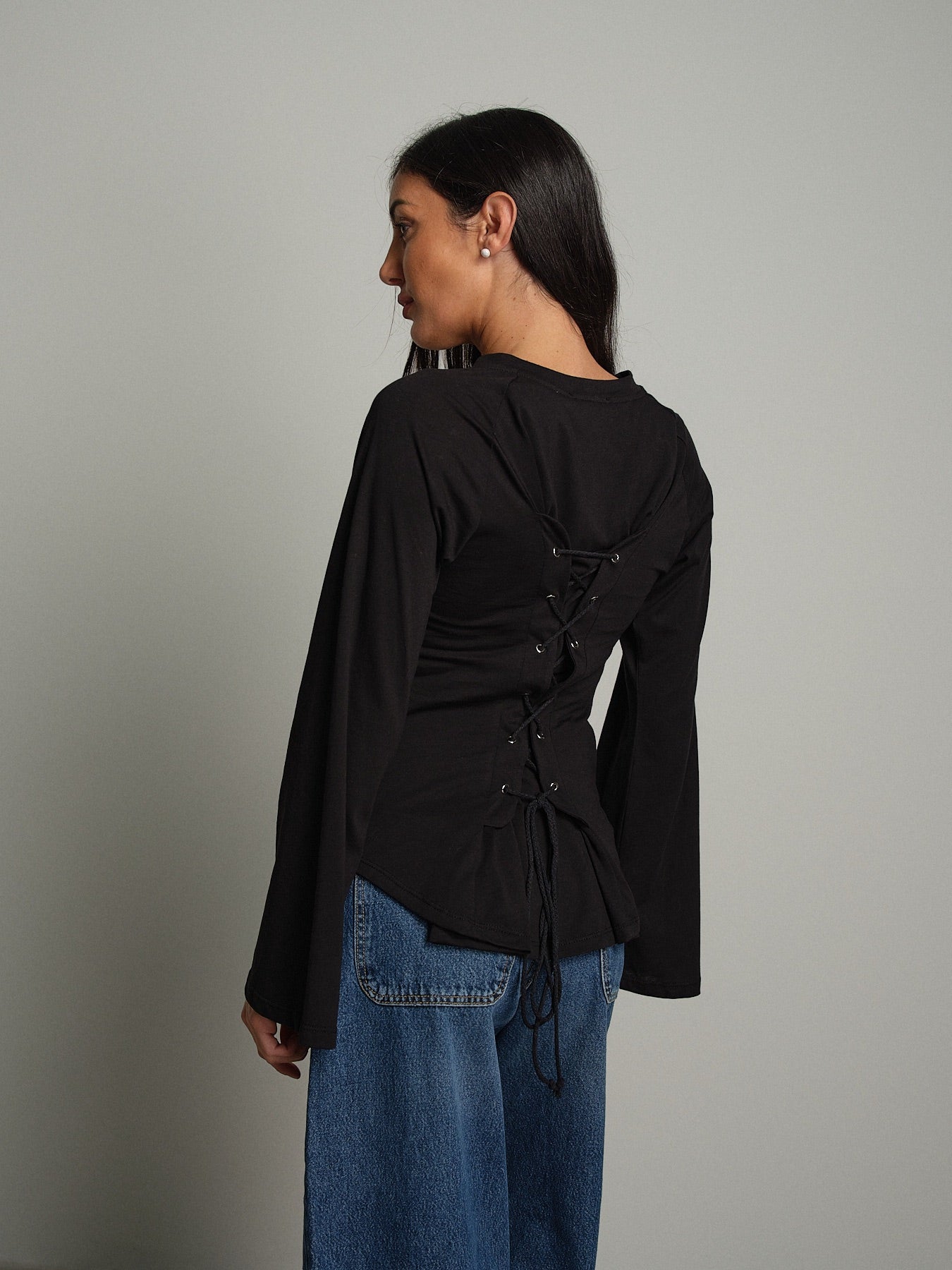 Maglia laccio retro Nero Vicolo TAC1661;Maglia laccio retro Nero Vicolo TAC1661 — foto 2;Maglia laccio retro Nero Vicolo TAC1661 — foto 3;Maglia laccio retro Nero Vicolo TAC1661 — foto 4;Maglia laccio retro Nero Vicolo TAC1661 — foto 5;Maglia laccio retro Nero Vicolo TAC1661 — foto 6